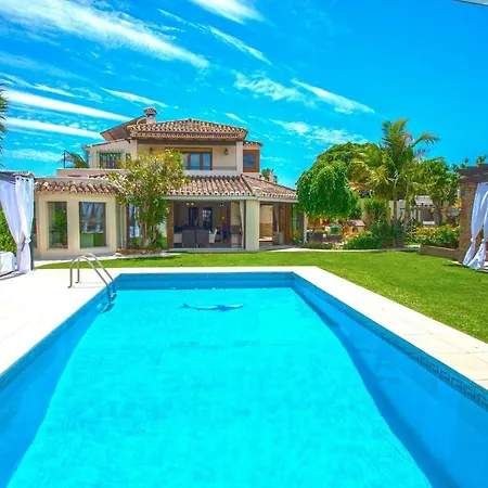 Turrion Villa *
