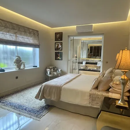 Turrion Villa
